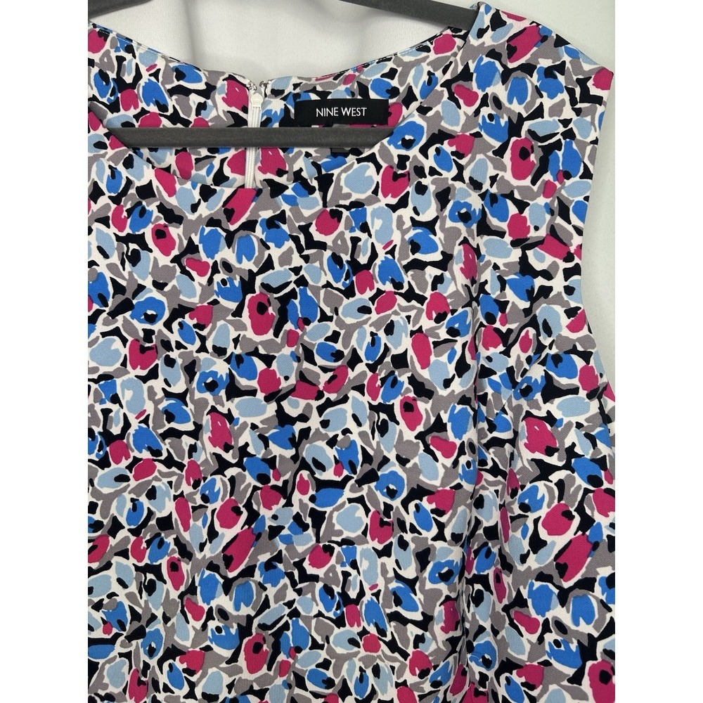 Nine West Blue Pink Gray Geometric Sleeveless Top Size 22 Stretch Tailored - Picture 2 of 8